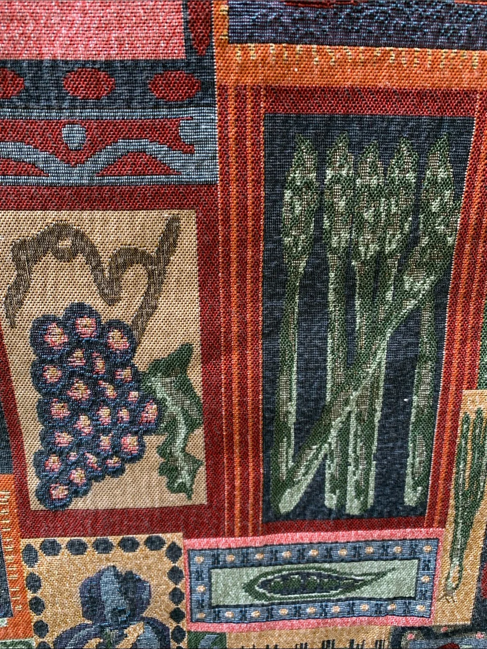 Vintage Patchwork Vineyard Tapestry Table Runner with Tassel